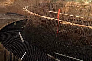 双鸭山砼烟囱新建施工现场